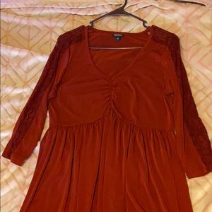 Red babydoll shirt with lace on sleeves